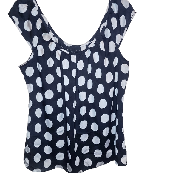 Apostrophe women's white/black polka-dot sleeveless scoop neck top size M - Picture 2 of 5